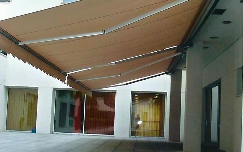 TOLDOS BRAZOS INVISIBLES MONOBLOC 