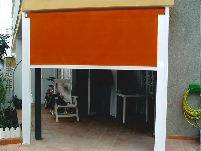 VERTICALES CORTAVIENTOS 